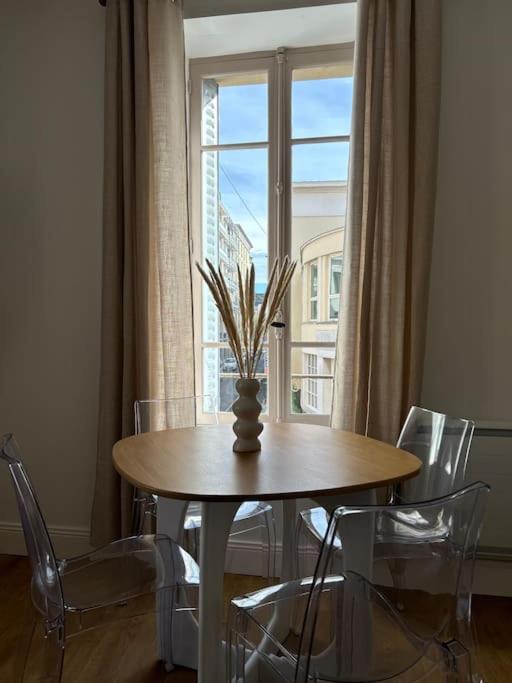 Apartament Le Petit Rameau - T2 Hypercentre Clermont-Ferrand Zewnętrze zdjęcie